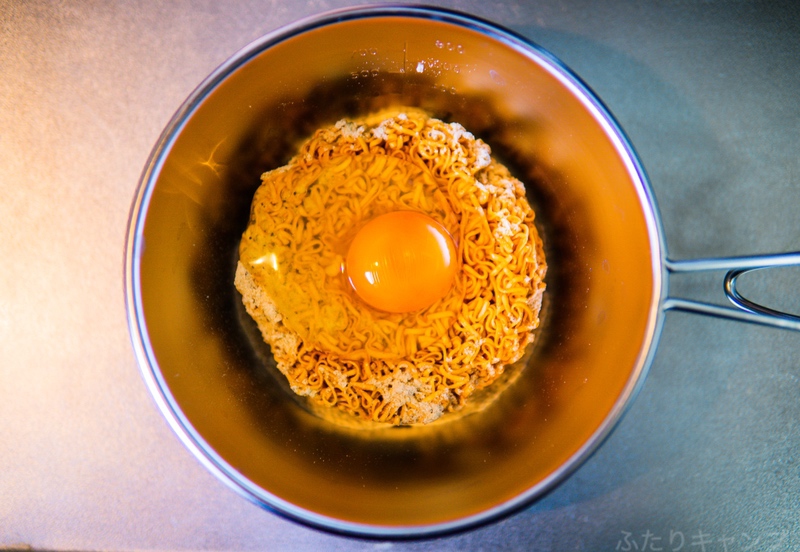 卵のせチキンラーメン